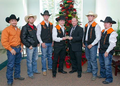 Jaimie Hebert and men's rodeo members