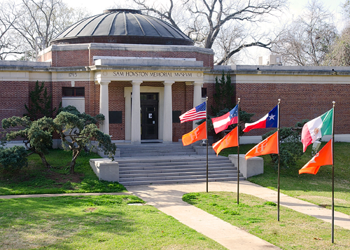 front exterior museum view